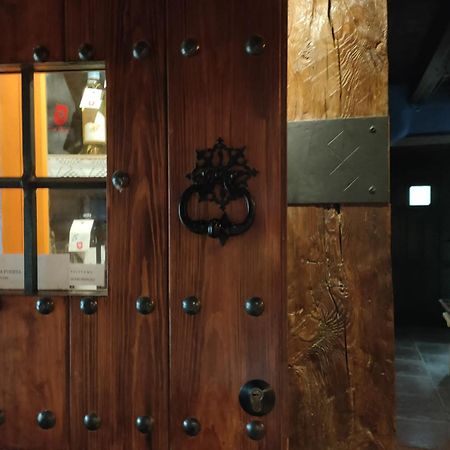 Hostal La Casona de la Reina Berta Murillo de Gállego Exterior foto