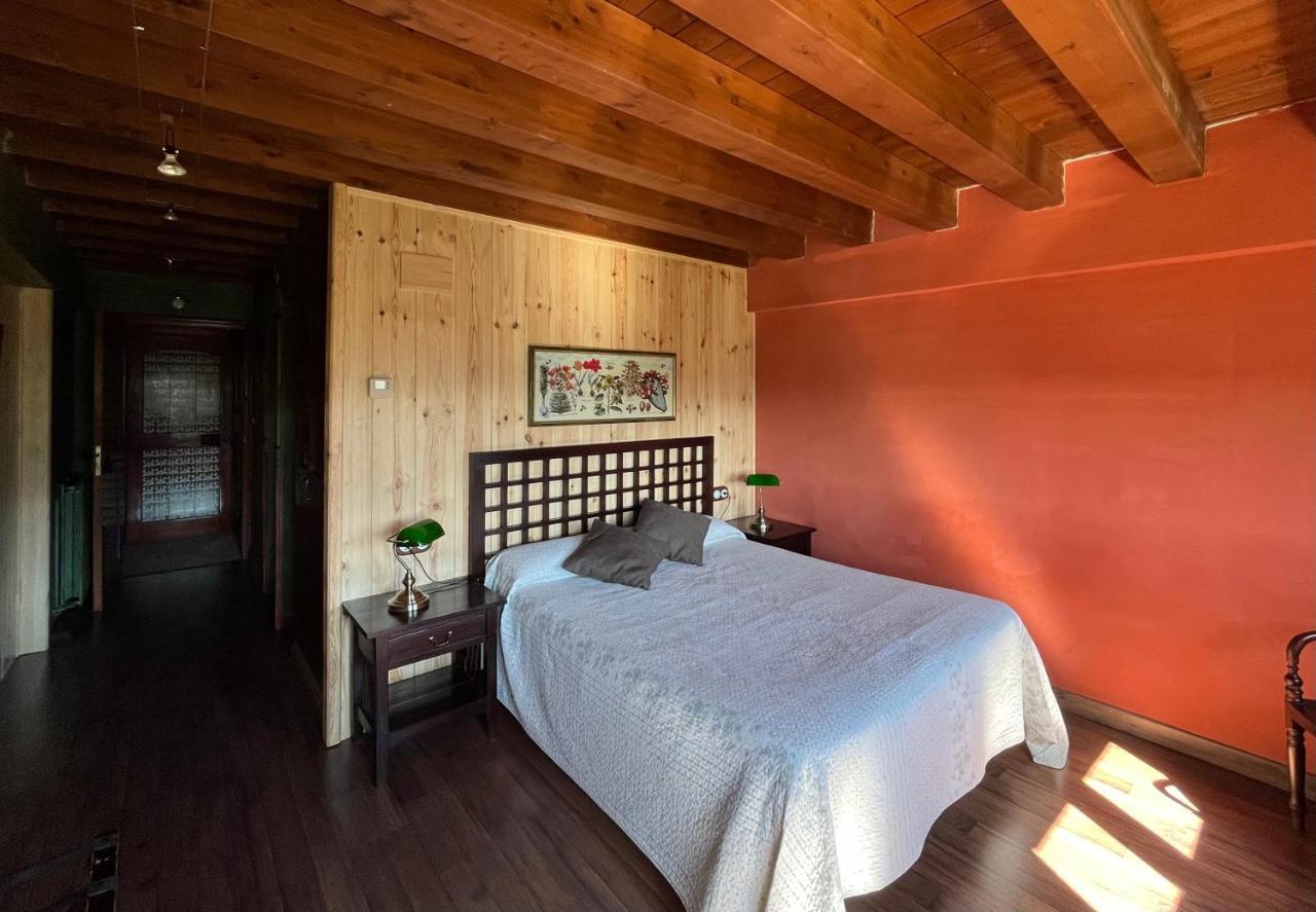 Hostal La Casona de la Reina Berta Murillo de Gállego Exterior foto