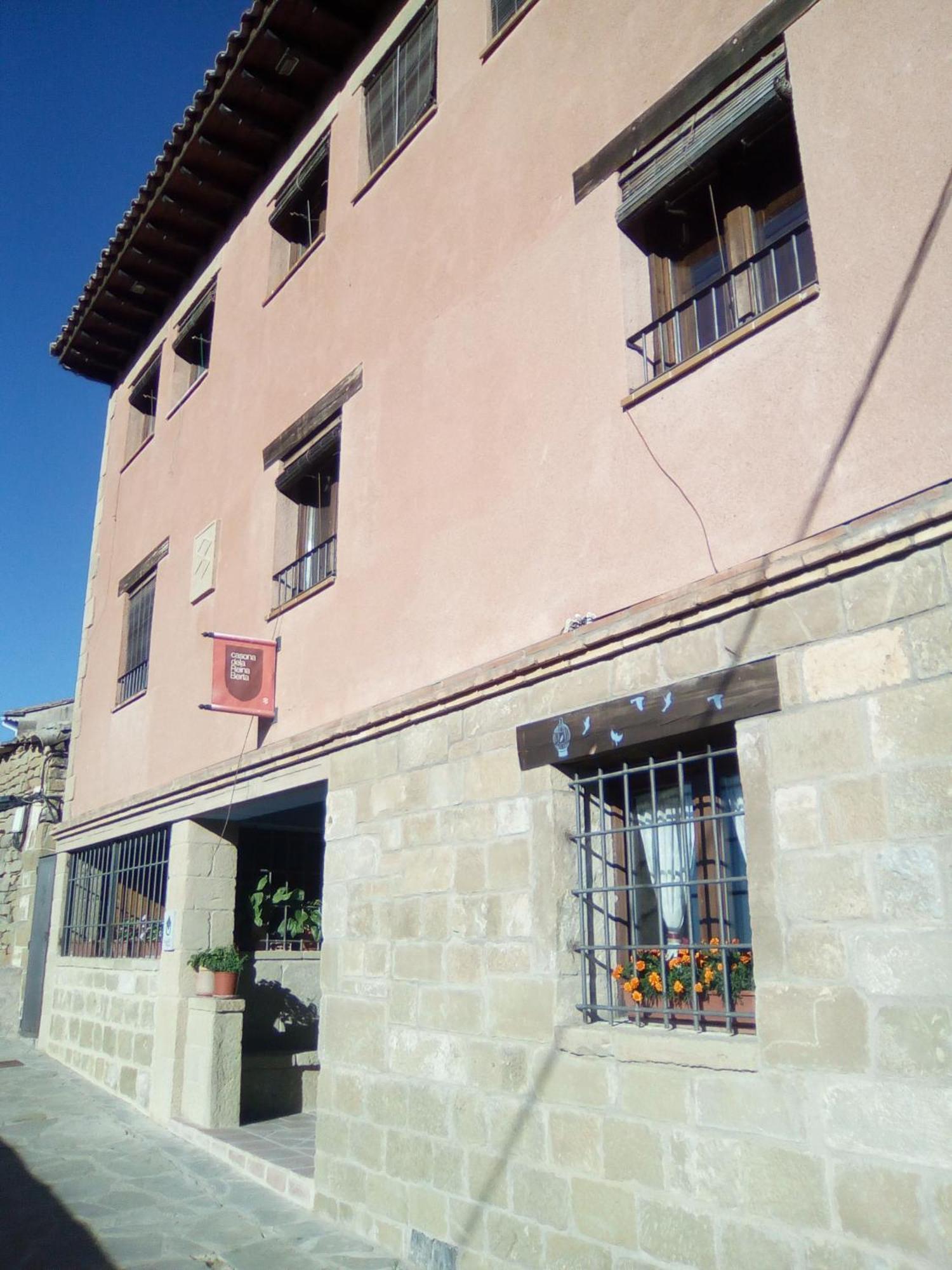 Hostal La Casona de la Reina Berta Murillo de Gállego Exterior foto