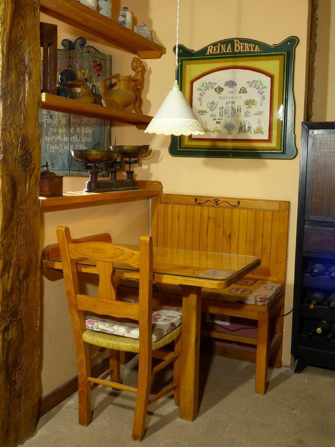 Hostal La Casona de la Reina Berta Murillo de Gállego Exterior foto